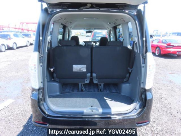 Used 2008 AT toyota noah ZRR70W Image[8]