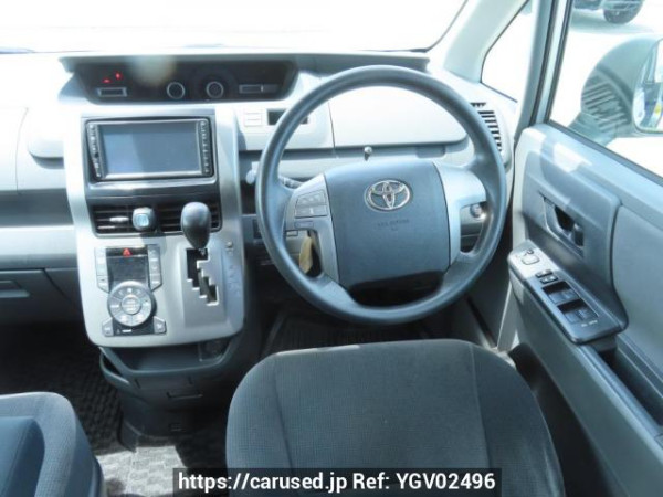 Used 2009 AT toyota noah ZRR70G Image[25]