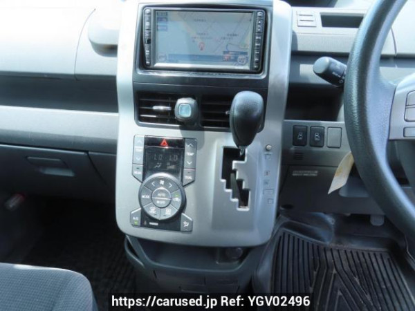 Used 2009 AT toyota noah ZRR70G Image[26]
