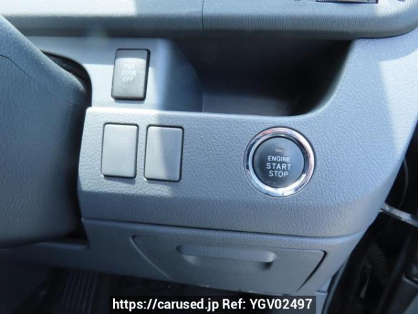 Used 2009 AT toyota voxy ZRR70W Image[33]
