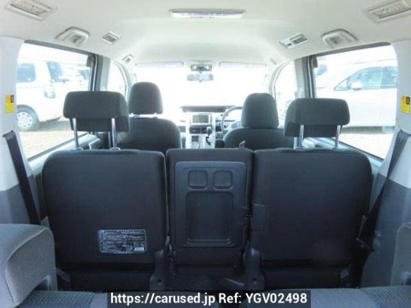 Used 2008 AT toyota voxy ZRR70W Image[22]