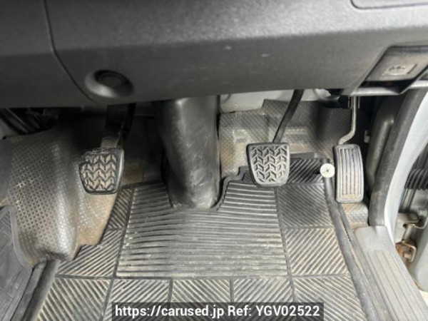Used 2006 MT toyota hiace-van KDH205V Image[12]