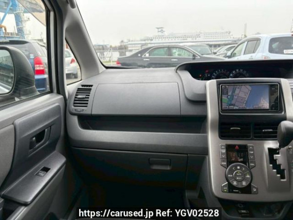 Used 2009 AT toyota noah ZRR70G Image[20]
