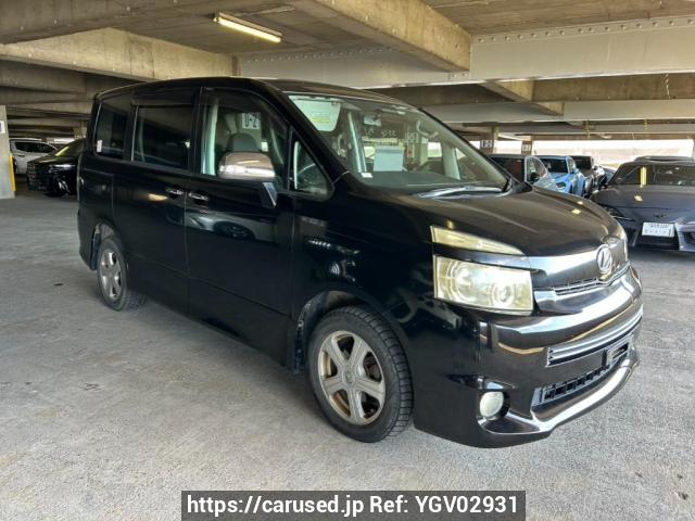 Buy Used 2009 Toyota Voxy ZRR75W (YGV02931) - Carused.jp