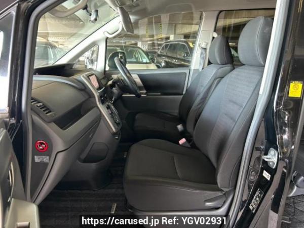 Used 2009 AT toyota voxy ZRR75W Image[13]