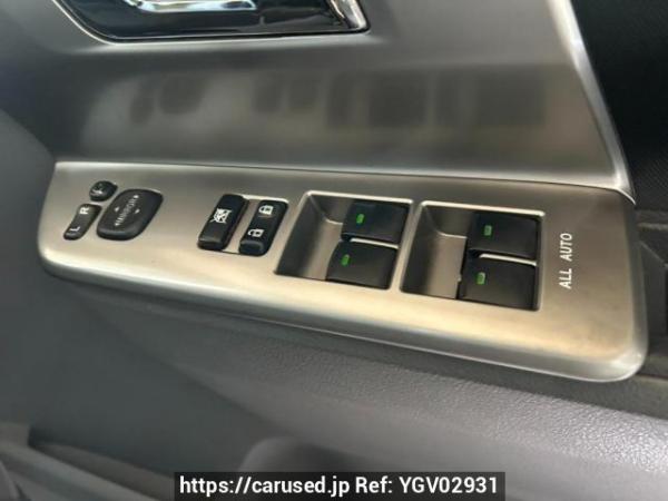 Used 2009 AT toyota voxy ZRR75W Image[30]