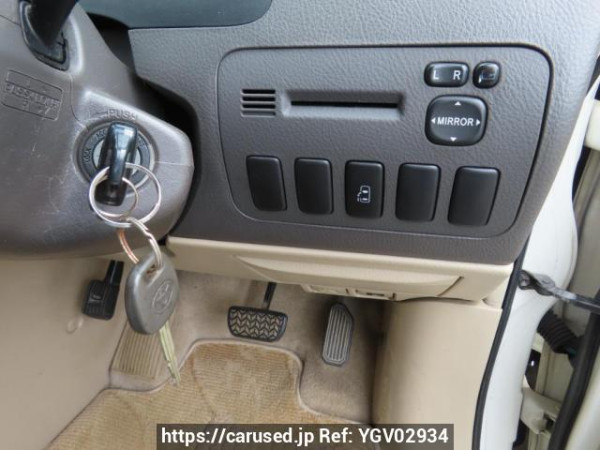 Used 2005 AT toyota alphard ANH10W Image[32]