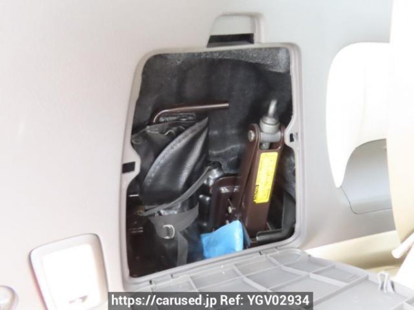 Used 2005 AT toyota alphard ANH10W Image[48]