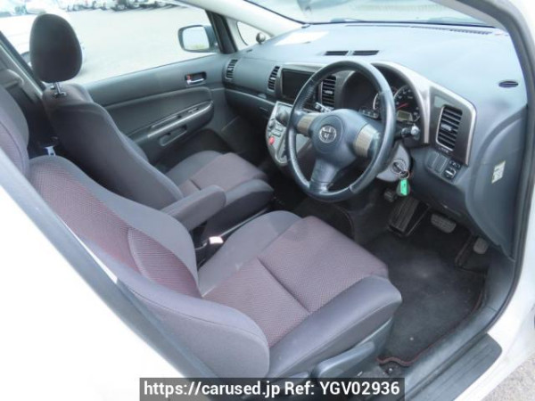 Used 2005 AT toyota wish ZNE10G Image[13]