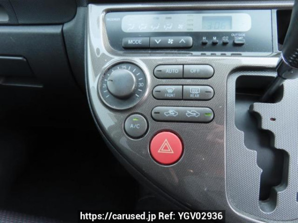 Used 2005 AT toyota wish ZNE10G Image[27]