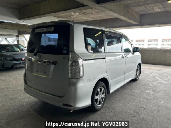 Used 2009 AT toyota noah ZRR70W Image[6]