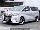 Toyota Alphard DBA-AGH30W