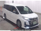 Toyota Noah ZWR80W