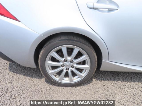 Used 2013 AT lexus is GSE30 Image[35]