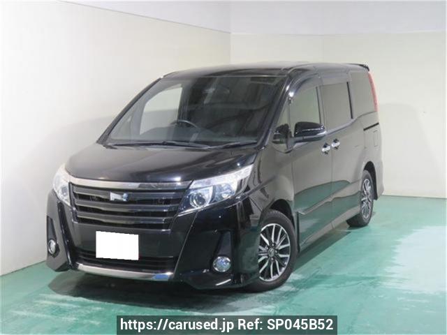 Used Toyota Noah 2017 for sale - Japanese Used Cars Carused.jp