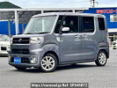Toyota Pixis Mega LA700A