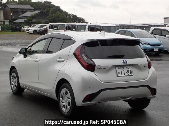 Buy Used 2024 Toyota Aqua MXPK11 (SP045CBA) - Carused.jp