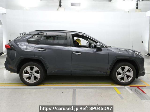 Buy Used 2021 Toyota RAV4 MXAA54 (SP045DA7) - Carused.jp
