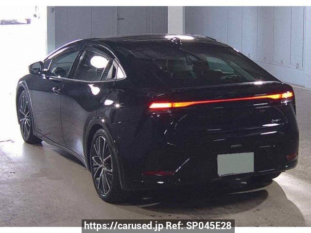 Buy Used 2024 Toyota Prius MXWH65 (SP045E28) - Carused.jp