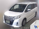 Toyota Noah ZRR80W