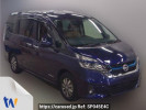 Nissan Serena HC27