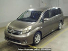 Toyota Isis ZGM15W