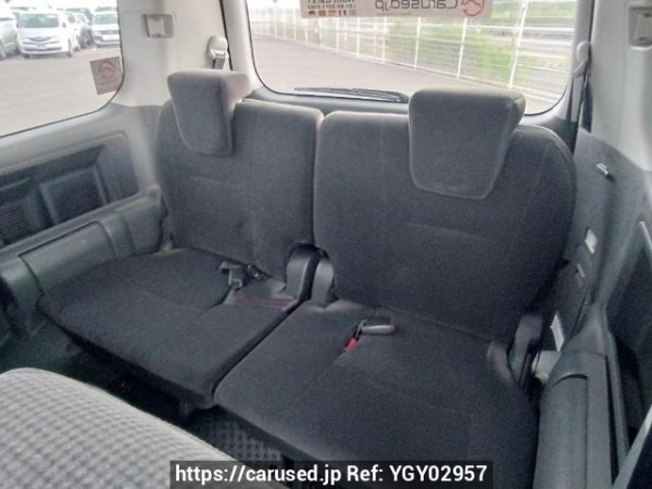 Used 2008 AT toyota voxy ZRR70G Image[16]