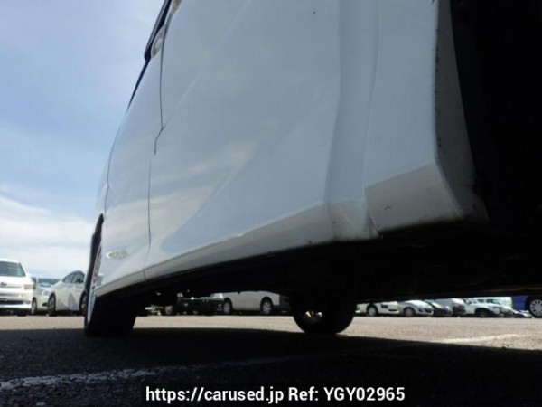 Used 2005 AT toyota alphard ANH10W Image[40]