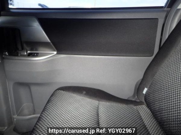 Used 2009 AT toyota noah ZRR70W Image[16]