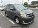 Toyota Noah ZRR70W