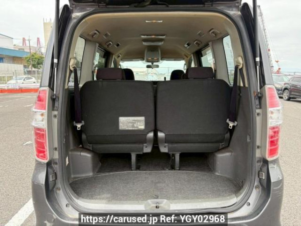 Used 2009 AT toyota noah ZRR70W Image[8]