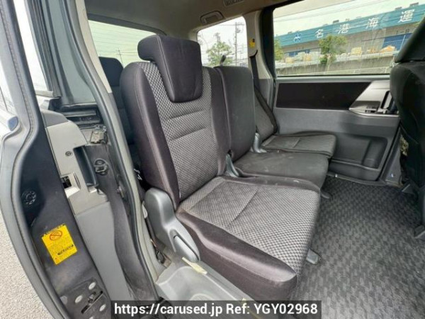 Used 2009 AT toyota noah ZRR70W Image[14]