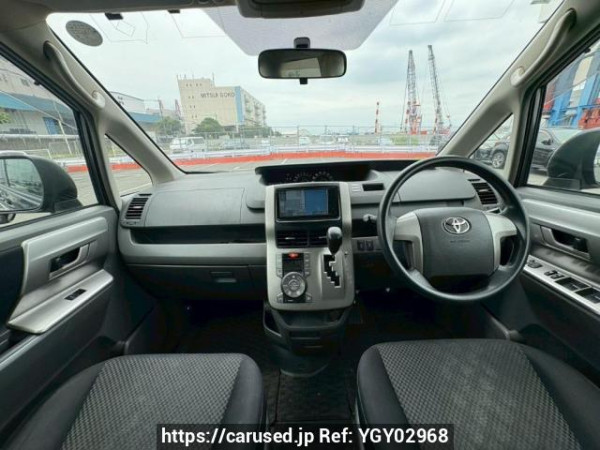 Used 2009 AT toyota noah ZRR70W Image[19]