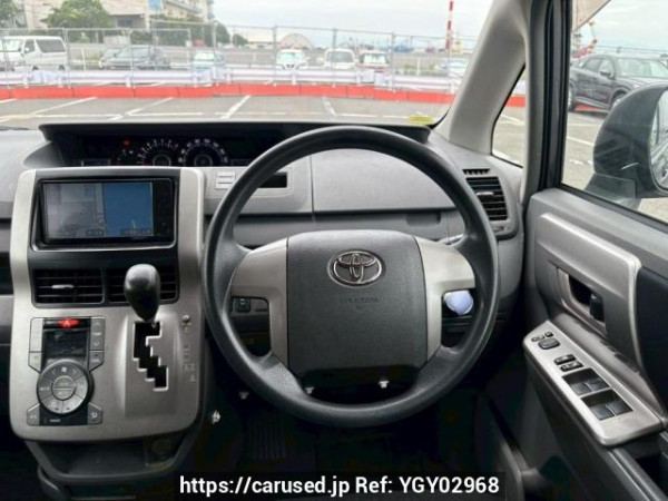 Used 2009 AT toyota noah ZRR70W Image[21]