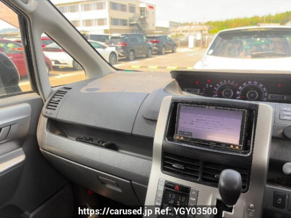 Used 2008 AT toyota noah ZRR70W Image[13]