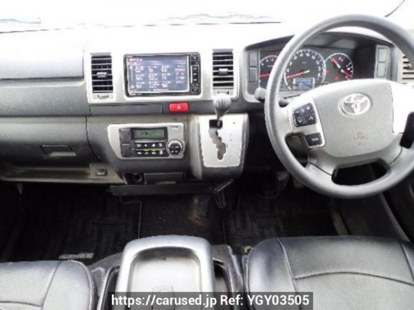 Used 2017 AT toyota regiusace-van KDH201V Image[14]