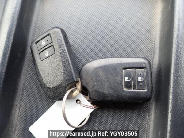 Used 2017 AT toyota regiusace-van KDH201V Image[26]