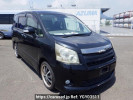 Toyota Noah ZRR70W