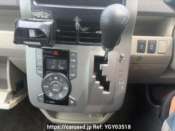 Used 2008 AT toyota noah ZRR70W Image[13]