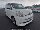 Toyota Voxy ZRR70W