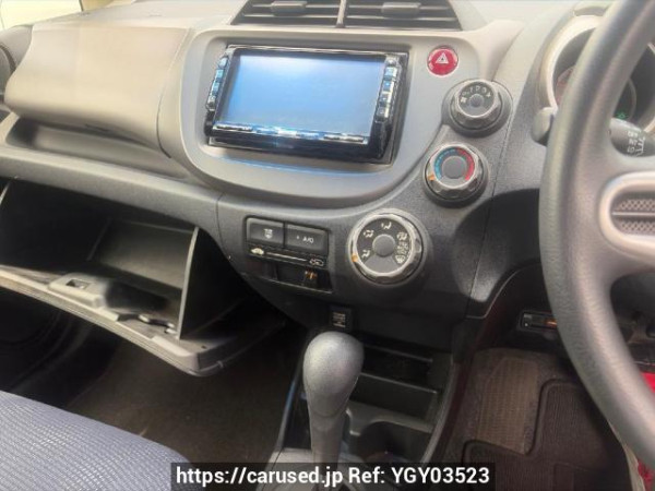 Used 2011 AT honda fit GE6 Image[11]