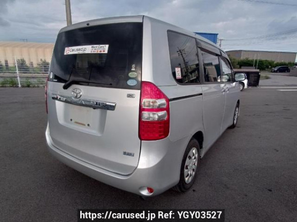 Used 2010 AT toyota noah ZRR70G Image[6]