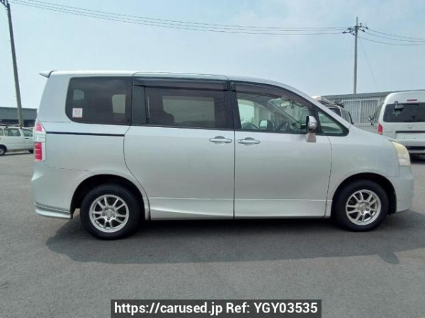 Used 2007 AT toyota noah ZRR75G Image[7]