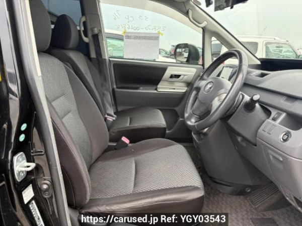 Used 2007 AT toyota noah ZRR70W Image[12]