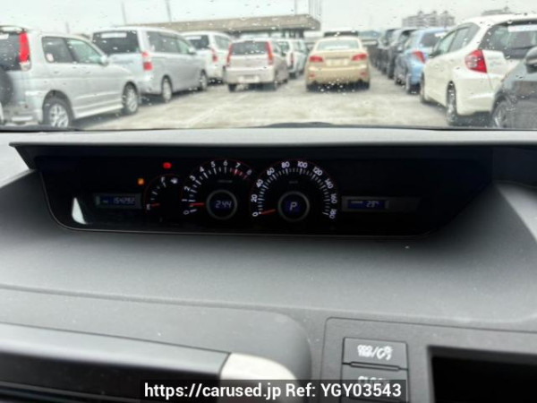 Used 2007 AT toyota noah ZRR70W Image[24]