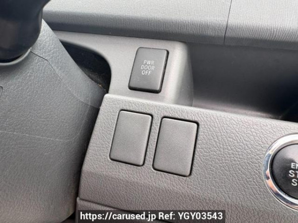 Used 2007 AT toyota noah ZRR70W Image[27]