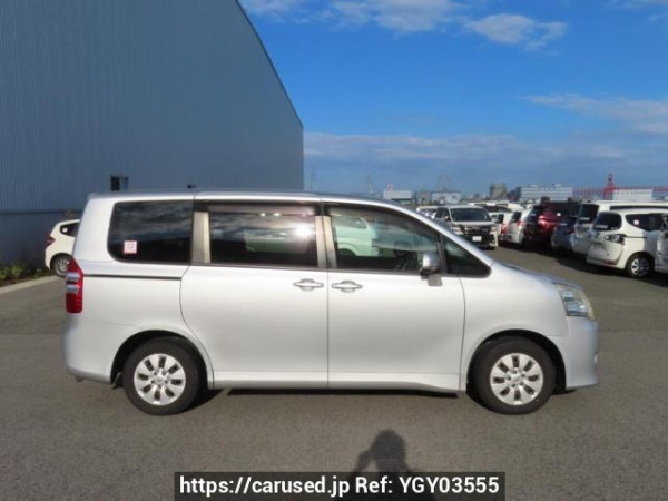 Used 2010 AT toyota noah ZRR70G Image[7]