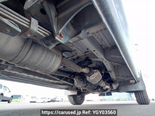 Used 2002 MT toyota hiace-van RZH112V Image[32]