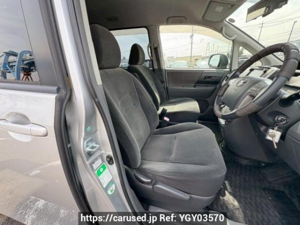 Used 2007 AT toyota noah ZRR70G Image[12]