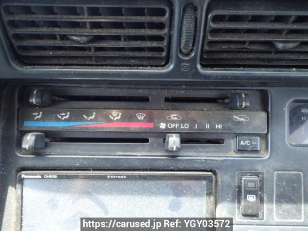 Used 2003 AT toyota hiace-van TRH112V Image[19]